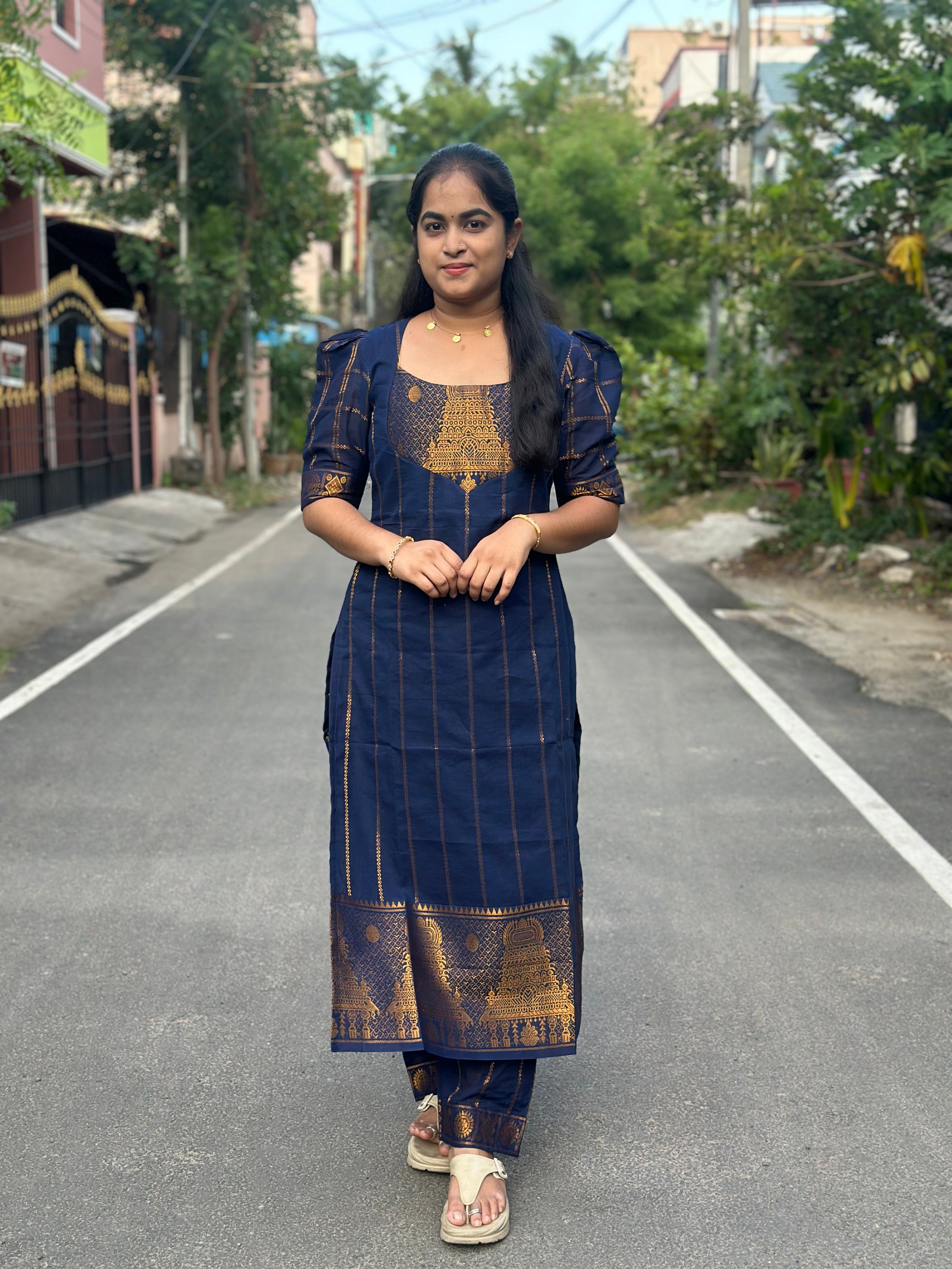 Meenakshi Gopuram Sungudi Cotton Coord Set