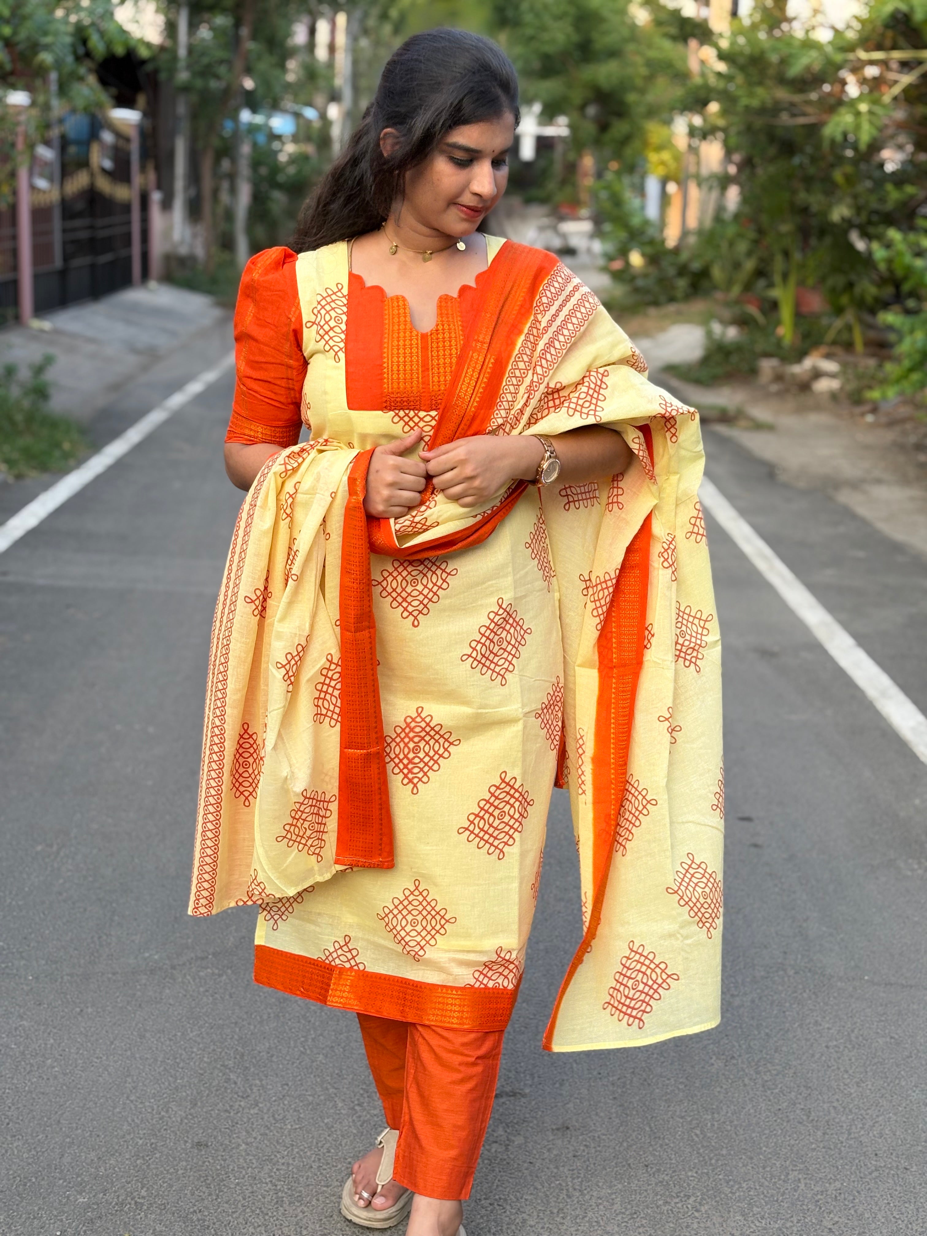 Kolam Sungudi Cotton Suit Set