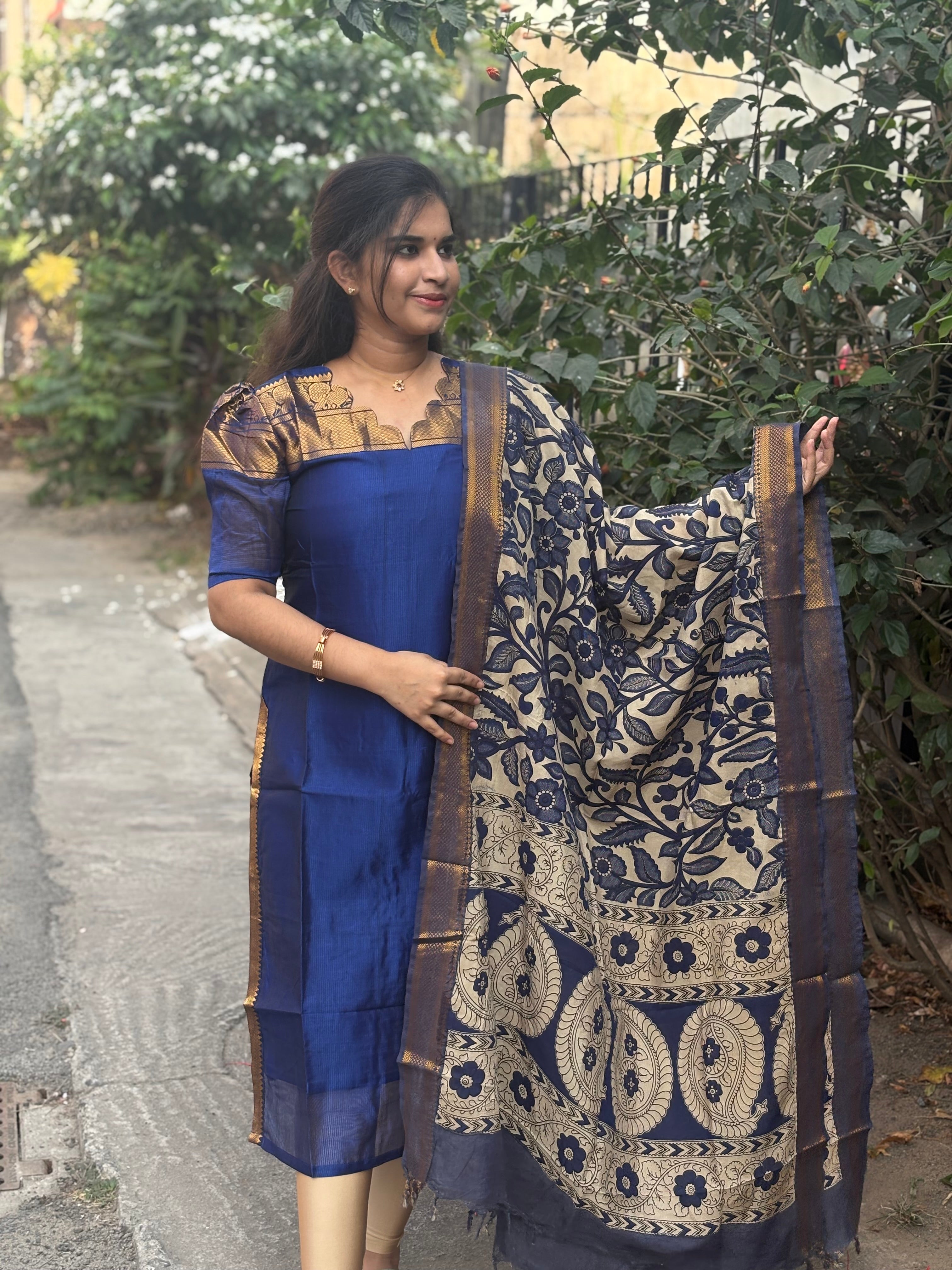 Premium Mangalgiri silk top with chennuri Silk Dupatta