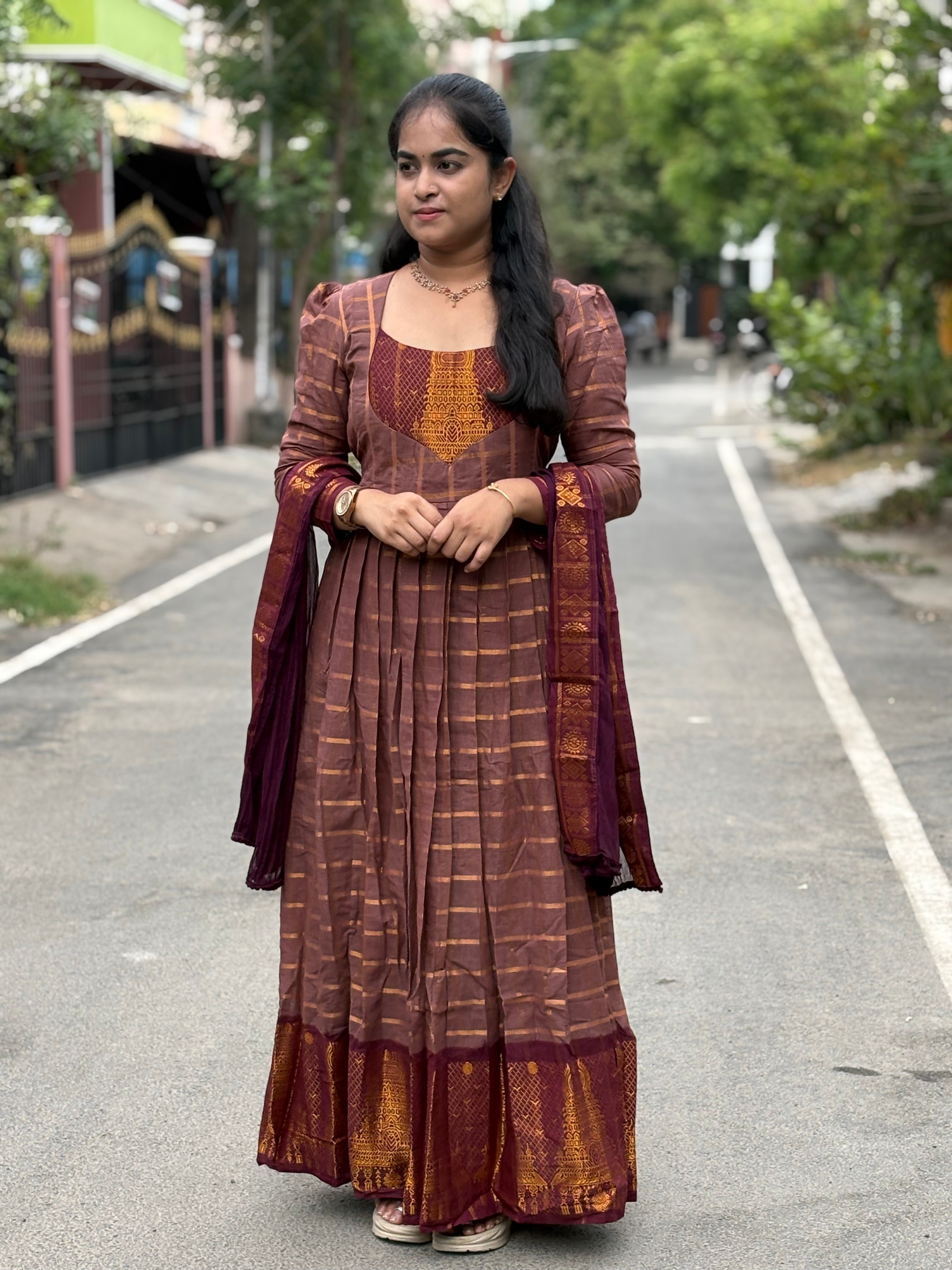 Meenakshi Gopuram Maxi With Dupatta