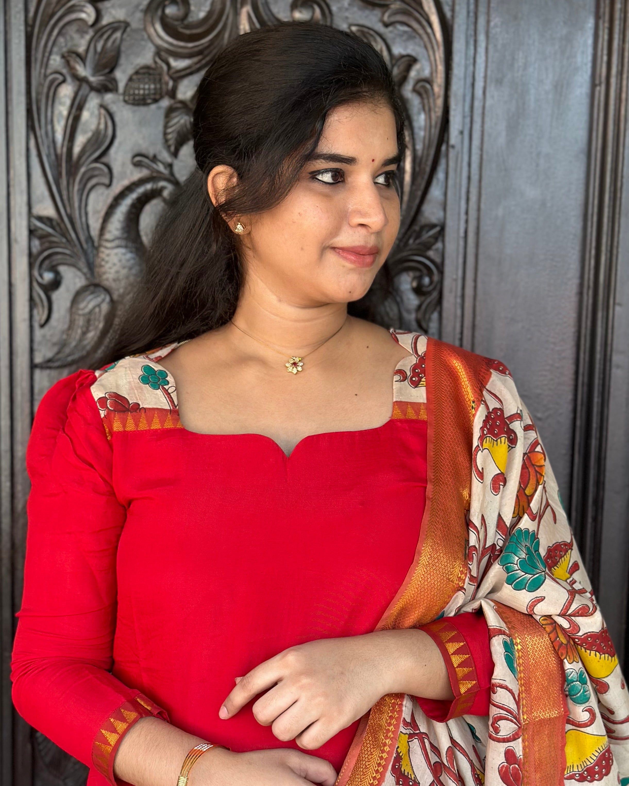 Premium Mangalgiri Silk Top With Chennuri Silk Dupatta
